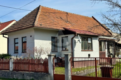 Rodinný dom for sale, Demänová